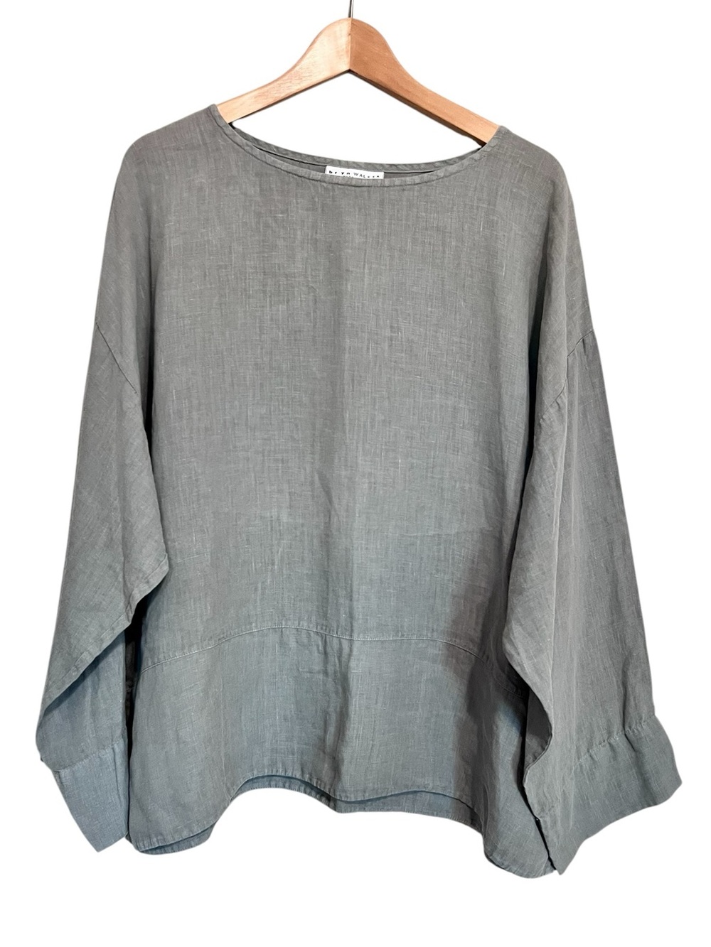 Bryn Walker 100% linen, boxy, oversized lagenlook top approx size XL